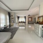 ให้เช่าบ้านเดี่ยว2ชั้น แกรนด์มณีรินทร์ สามมุข-บางแสน ใกล้หาดบางแส