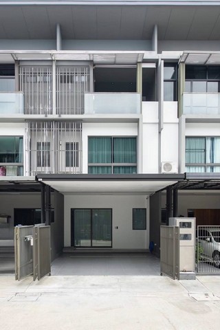 ให้เช่าทาวโฮม3ชั้น ใกล้ซีดีซี , รร.โชคชัยครูเกียว ถ.สุคนธสวัสดิ์