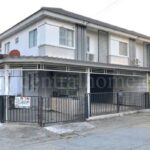 ขายด่วน ทาวน์โฮม บ้านพฤกษา 85 หนามแดง – เทพารักษ์ หลังมุม