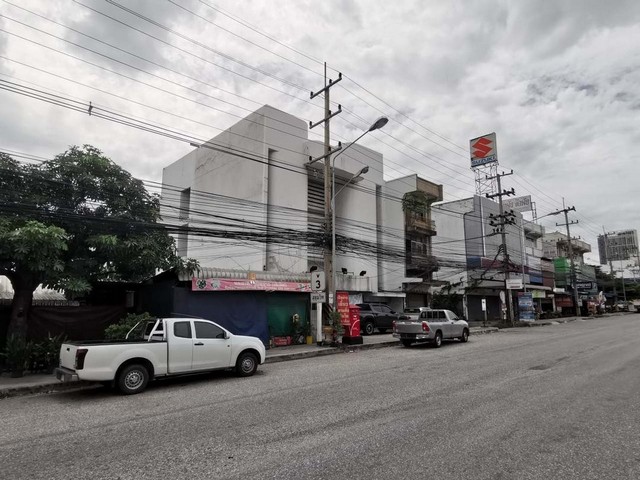ขาย สำนักงาน ถนน สุขุมวิท อ่าวอุดม ศรีราชา ชลบุรี