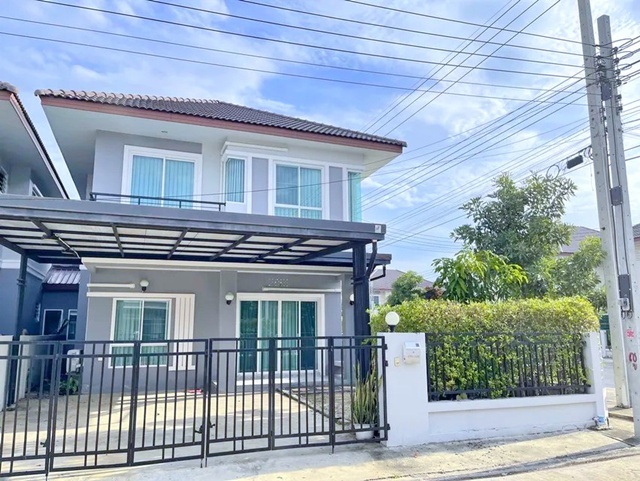 เช่าบ้าน 2 ชั้น หลังริม 45 ตร.ถ.มิตรไมตรี MRTสุวินทวงศ์ ใหญ่มาก