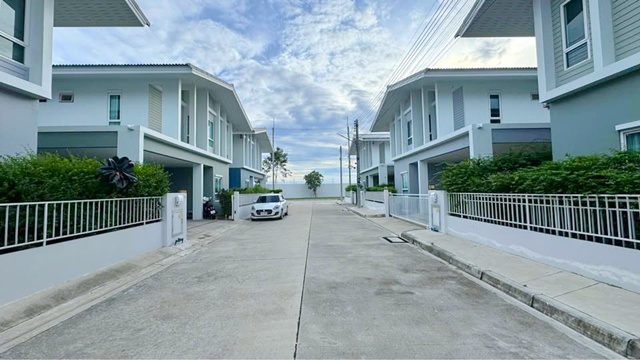 พันท้ายนรสิงห์ คฤหาสน์ เช่าบ้าน 2ชั้น 50ตร.วา. 3นอน พระราม 2 กม