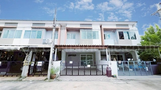 ทาวน์โฮม เดอะทรัสต์ ทาวน์ วงแหวน – ลําลูกกา คลอง 5