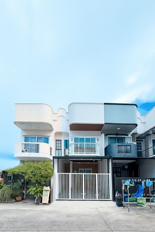 ทาวน์โฮม 2 ชั้น โครงการ ทาวน์โฮม 84 แมนชั่น ลาดพร้าว71