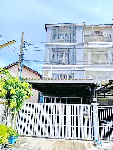 คลาวด์ อีเลฟเว่น วชิรธรรมสาธิต ทาวน์โฮม 4 ชั้น 26ตร.วา. 406ตร.ม.4