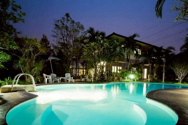 ขายพูลวิลล่า 13.9 ล้าน Regent Village 1 สันทราย หลังเดียวเท่านั้น