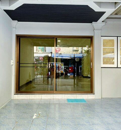 เดอะแจส วังหิน 365 ม.ให้เช่าทาวน์เฮ้าส์ 2 ชั้น 20ตร.วา. ลาดพร้าวว