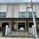 ลดราคา ทาวน์โฮม เฌอ วงแหวน – สาทร Built in พร้อมอยู่ ทำเลดี