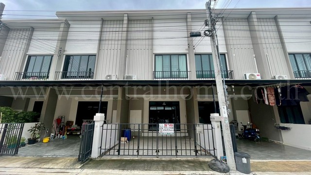 ลดราคา ทาวน์โฮม เฌอ วงแหวน – สาทร Built in พร้อมอยู่ ทำเลดี