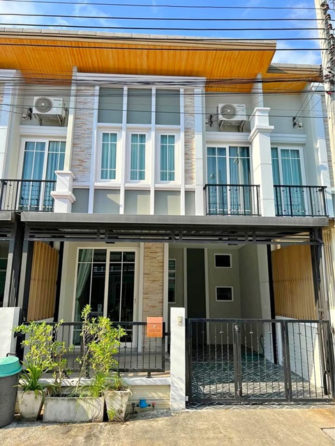 ตลาดราชพฤกษ์ 2.3 กม.ถ.กาญจนาภิเษก บางนา-สวนหลวง โครงการหรูมีส่วนก