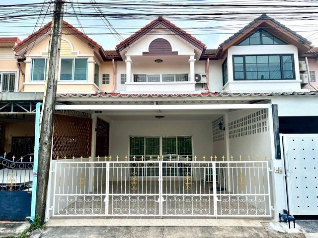 ขายบ้านทาวเฮาส์ 2 ชั้น ซอย 9 บ้านสวน เขตในตัวเมืองชลบุรี