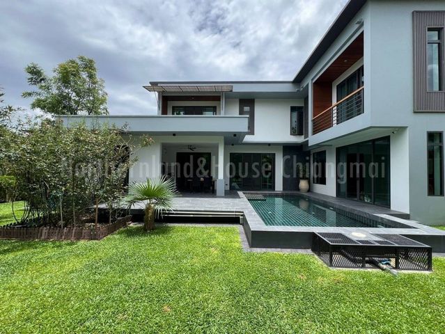 สุดคุ้ม 14.99 ล้าน 1-0-73 ตรว. บ้านหลังใหญ่ หางดง สไตล์โมเดิร์น