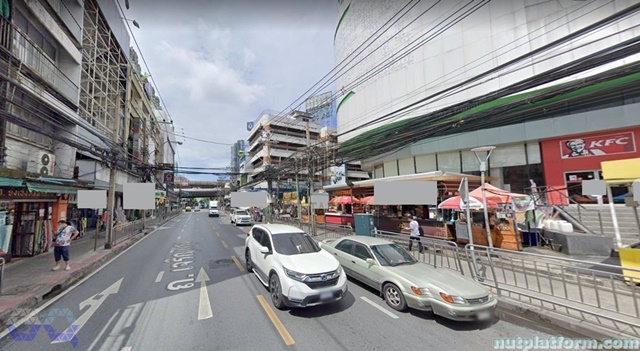ติดถ.เจริญกรุง StateTower BTS สะพานตากสิน โรบินสันบางรัก 70 ตรม.