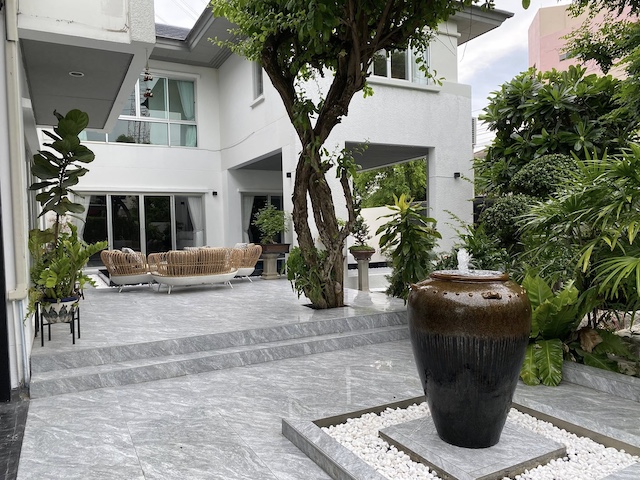 BH3672 ให้เช่าบ้านเดี่ยว2ชั้น พร้อมสระว่ายน้ำส่วนตัวหมู่บ้านโนเบิ