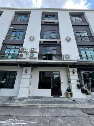 BH3723 ให้เช่าโฮมออฟฟิศ 4 ชั้น โครงการ Chic District Home Office