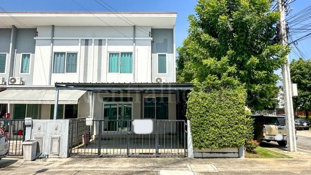 ทาวน์โฮม กัสโต้ เพชรเกษม – ทวีวัฒนา หลังมุม สภาพดี พร้อมอยู่