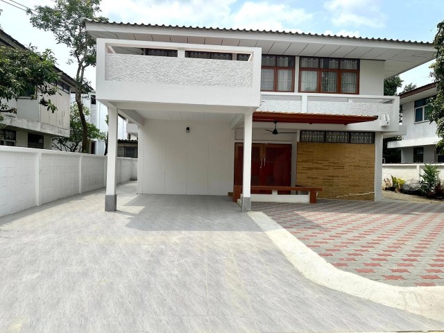 ให้เช่าบ้านเดี่ยวถ.สุขุมวิท101/1ตกแต่งสวยเฟอร์ครบเช่า55000บาท/เดื