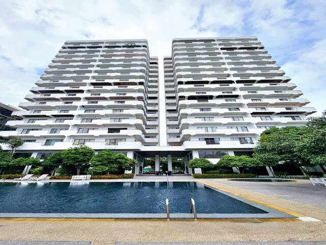 ขายหรอเช่า Beach Villa Viphavadi คอนโดหรูริมทะเล นาจอมเทียน