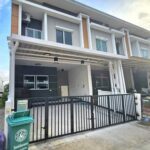 ขาย/ให้เช่า ทาวน์โฮม 2ชั้น พลีโน่ ศรีนครินทร์ เนื้อที่ 18.3 ตรว