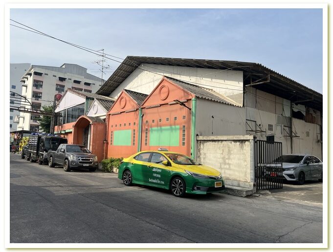 ขาย ที่ดิน พร้อมโกดัง 255 ตรว. ทำเลดี ซ.รัตนาธิเบศ 38 บางกระสอ นน