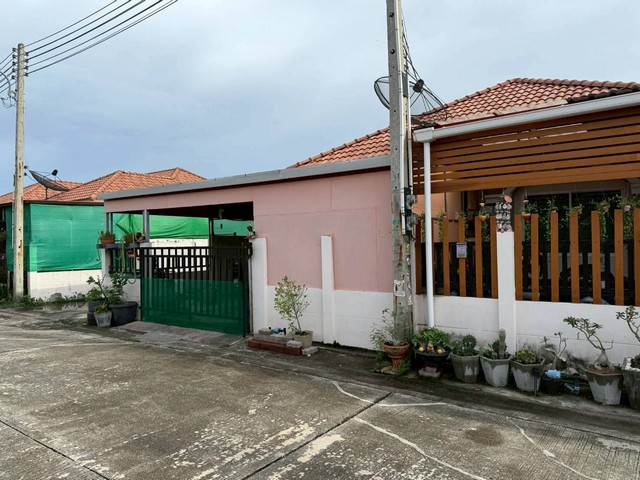 แกรนด์ ทาวน์ 2 บึง-ศรีราชา Grand Town 2 Bueng-Sriracha ทาวเฮ้าส์