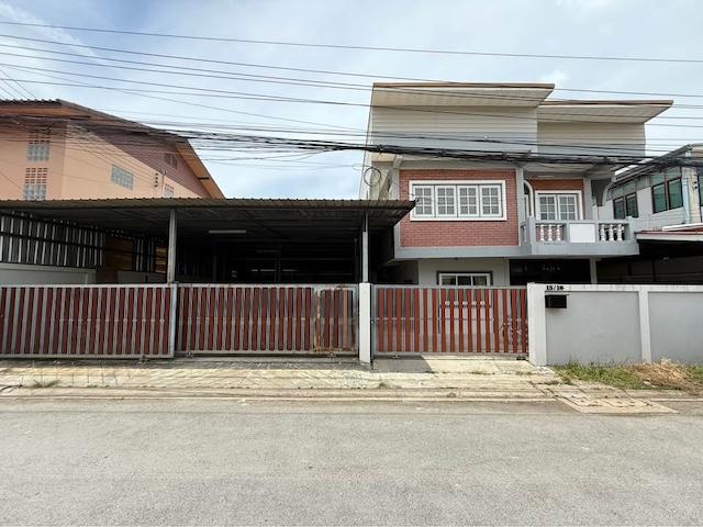 ให้เช่าโกดังพร้อมบ้านเดี่ยว 2 ชั้น 100 ตร.ว. 3 ห้องนอน ซอยนวมินทร