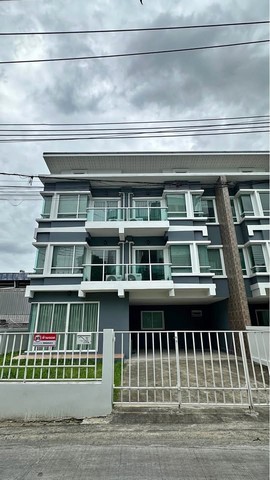 ให้เช่าทาวโฮมหลังมุม 3ชั้น ซอย อ่อนนุช 46 – ศรีนครินทร์ 36