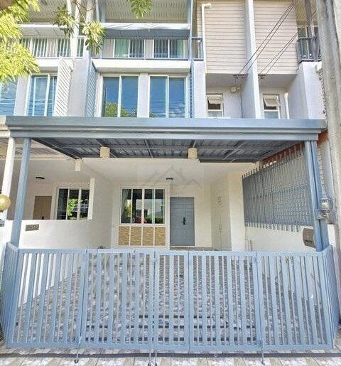 ขายทาวน์โฮม 3 ชั้น อารียา เดลี่ เกษตร-นวมินทร์ ถนนลาดปลาเค้า