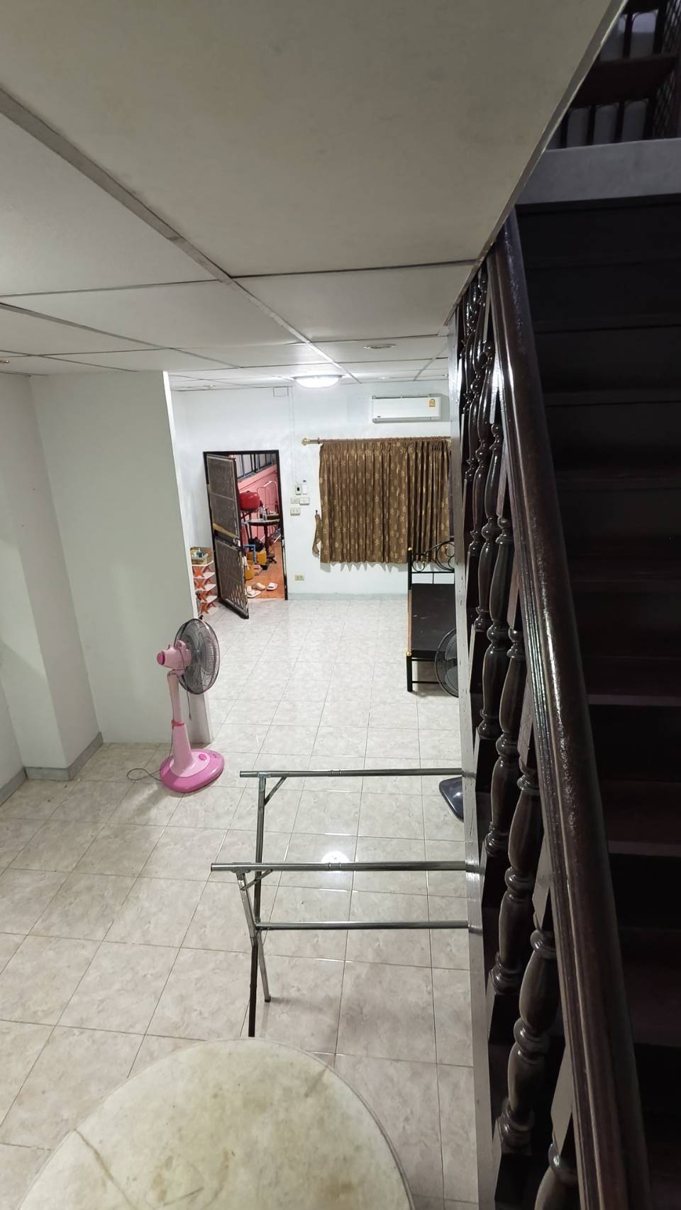 ให้เช่าทาวเฮ้าส์ 2 ชั้น 2 ห้องนอน หมู่บ้านสินธานี ซ.นวมินทร์ 93