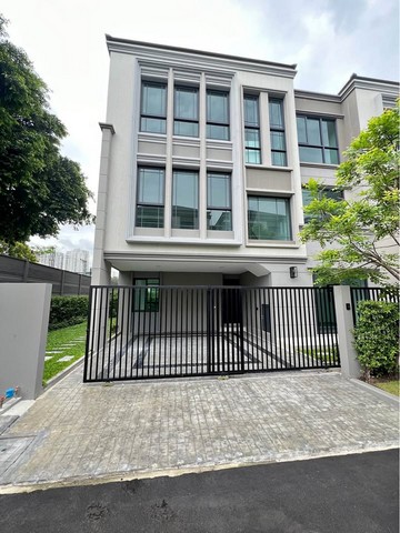 ให้เช่าบ้านแฝด 3 ชั้น โครงการบ้านกลางเมือง คลาสเซ่ รัชโยธิน