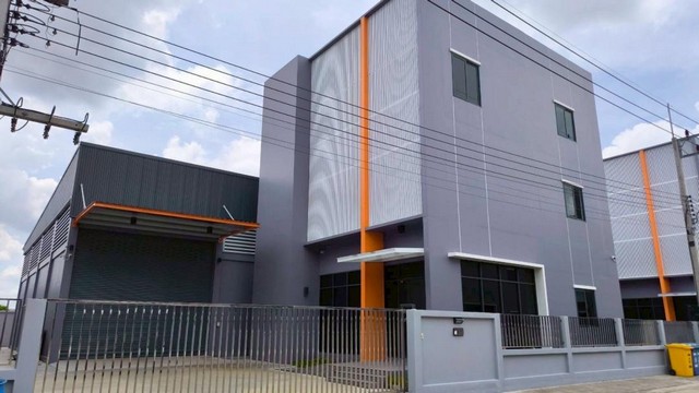ขายโกดังพร้อมผู้เช่า MINI FACTORY พื้นที่สีม่วง ติดถนนลำลูกกา คลอ