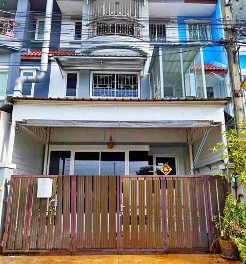 ศรีนครินทร์ 41-49 ประเวศ ทาวน์โฮมเช่า 3ชั้น 220 ตร.ม. ศรีนครินทร