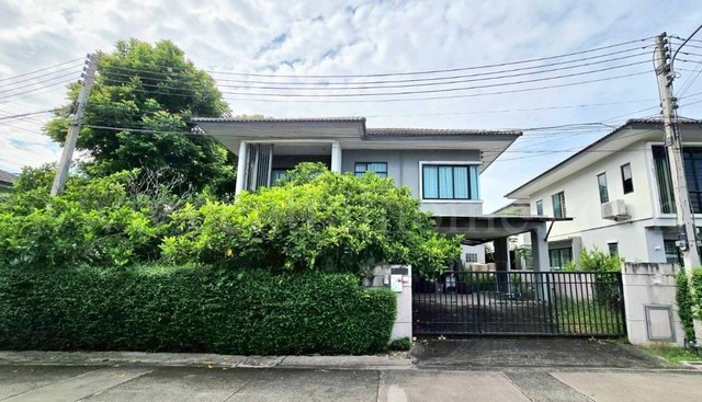 บ้านเดี่ยว พฤกษาวิลเลจ 32 ดีไลท์ ดอนเมือง – โลคัลโรด หลังมุม