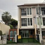 บ้านกลางเมืองศรีนครินทร์ For Sale ศรีนครินทร์ 46 (ติดถนนใหญ่)