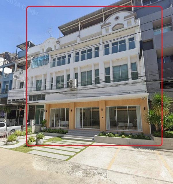 KPIS Inter Sch แฟชั่น แอร์ใหม่ 11 ตัว เช่าอาคาร3คูหา 6ชั้น โชว์ร