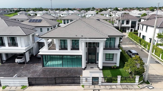 บ้านเดี่ยว Luxury เศรษฐสิริ กรุงเทพ – ปทุมธานี ดีที่สุดในโครงการ
