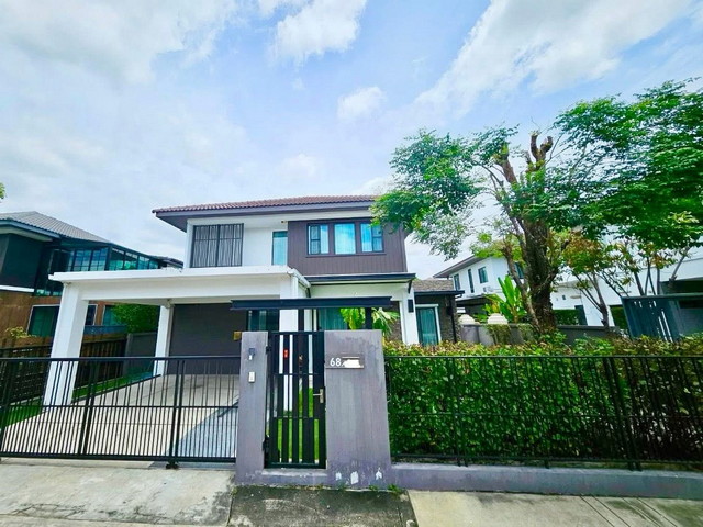 บ้านเดี่ยว มัณฑนา บางนา กม.7Mantana Bangna Km.7 ให้เช่า 4 ห้องนอ