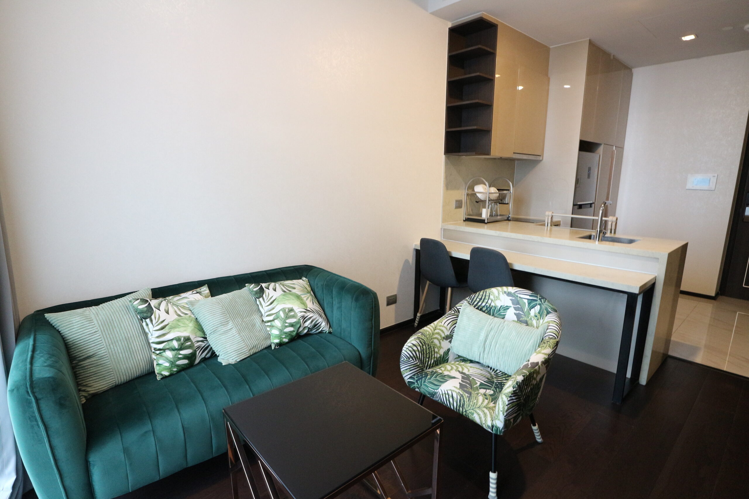 ให้เช่า | คอนโด LAVIQ Sukhumvit 57 1 ห้องนอน 1 ห้องน้ำ 44 ตร.ม.