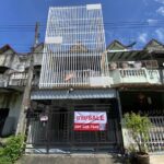 ขายด่วน ทาวน์เฮาส์ 3 ชั้น ใกล้สวนสาธารณะหนองบัว