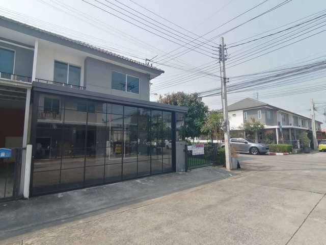 ทาวน์เฮ้าส์ หมู่บ้านพฤกษา118 เลียบวารี-มีนบุรี