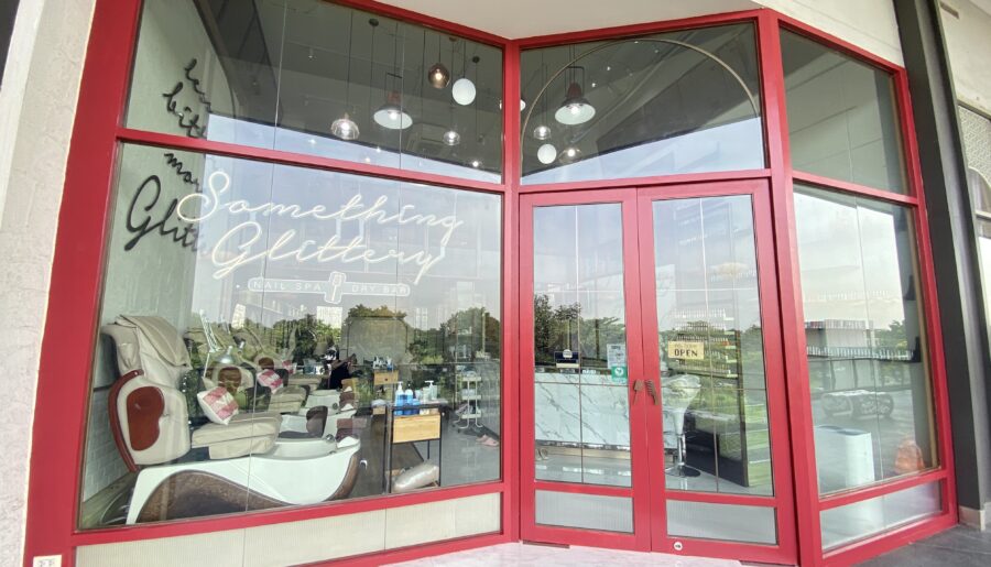 เซ้งร้านความงามครบวงจร “ Something Glittery ” บางกะปิ กรุงเทพมหา
