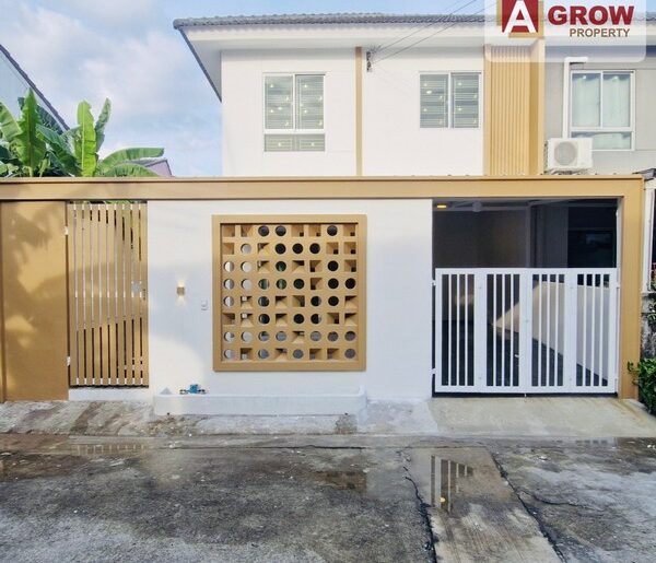 หมู่บ้านพฤกษา 74/2 ซอยทรัพย์บุญชัย เฟอร์นิเจอร์ครบ ตกแต่งพร้อมเข้