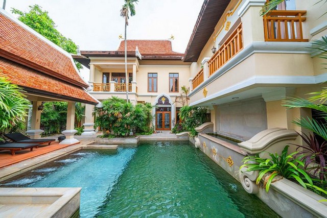 ขายบ้านหรู โครงการ View Talay Marina – นาจอมเทียน พัทยา ราคาพิเศษ