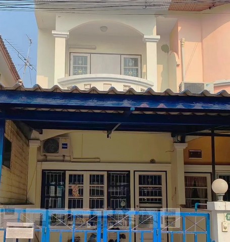 ขายทาวน์เฮ้าส์ 3 ห้องนอนในสุเทพ เชียงใหม่ ทำเลที่ดีเยี่ยม