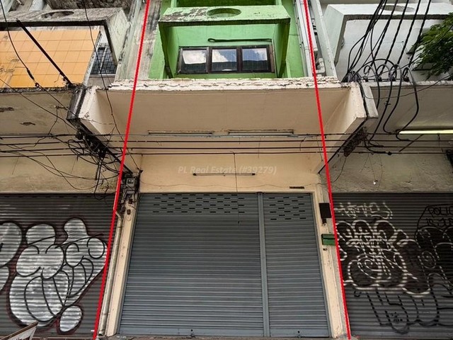 อาคารพาณิชย์ 4 ชั้น 15.5 ตร.ว. ซอยลาดพร้าว 130 เขตบางกะปิ