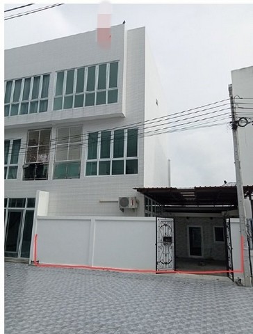 ขายทาวน์เฮ้าส์มือสองเมืองชลบุรี โครงการบ้านอุ่นไอรัก เวโรน่า ชล