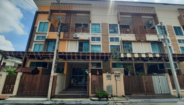 ทาวน์โฮม 3 ชั้น นนทรี พลัส บางกรวย – ไทรน้อย ทำเลดี