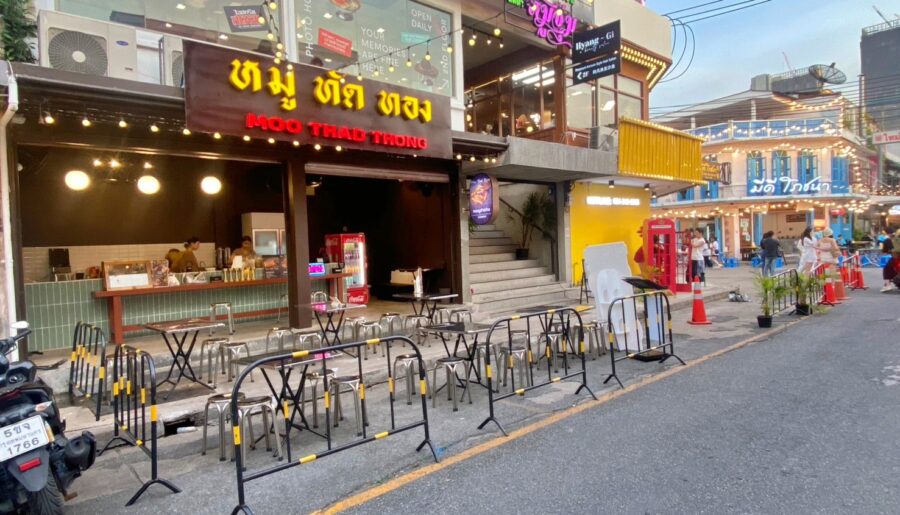 เซ้งร้านอาหาร ถนนบรรทัดทอง พร้อมแบรนด์ ใจกลางย่านคนเดิน