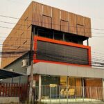 ตึก 2 ชั้นครึ่งกสวยบิ้วอินทั้งหลังแต่งครบสวยจัดเต็ม