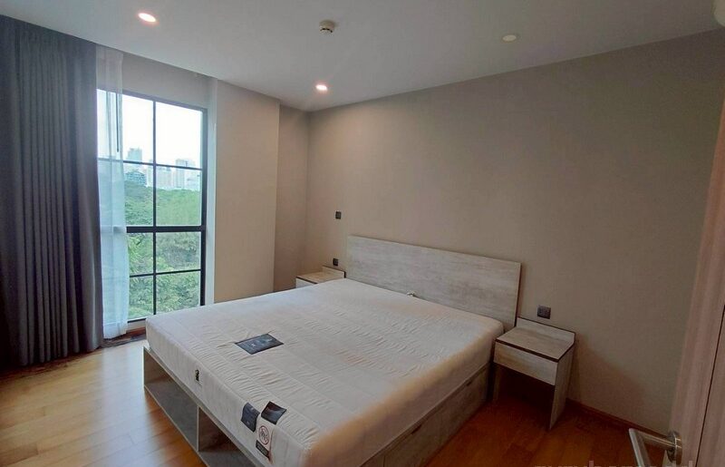 ghd000786R ให้เช่าคอนโด Na Vara Residence ห้องมุม